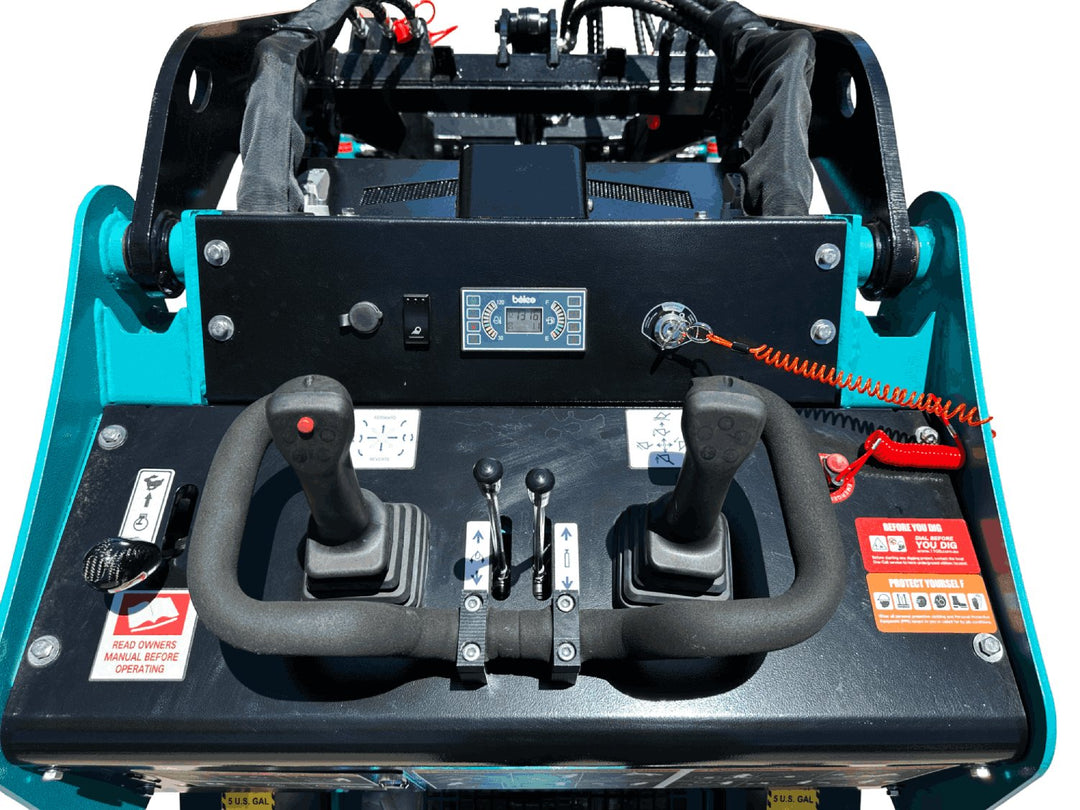 SV30H TRACKED MINI SKID STEER LOADER - Solo New Zealand