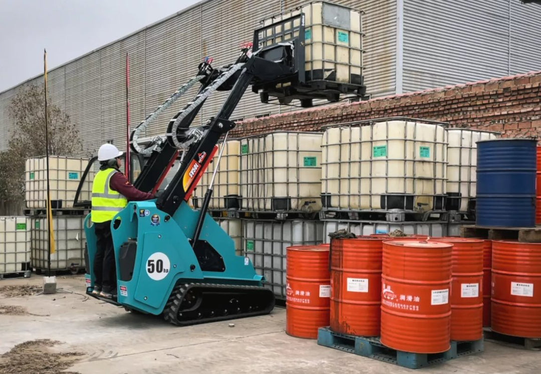 SV50L TRACKED MINI SKID STREET LOADER (TELESCOPIC BOOM) - Solo New Zealand